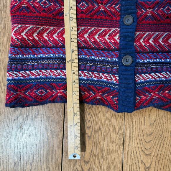 St Johns Bay Fair Isle Long Line Cardigan SZ M Red Blue Tan Cozy Warm Winter - Picture 11 of 11